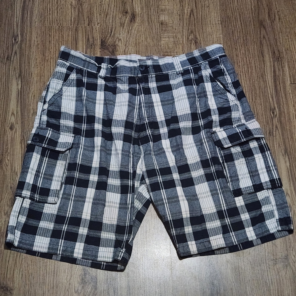 Great Northwest Clothing Company Black & White Plaid Cargo Shorts